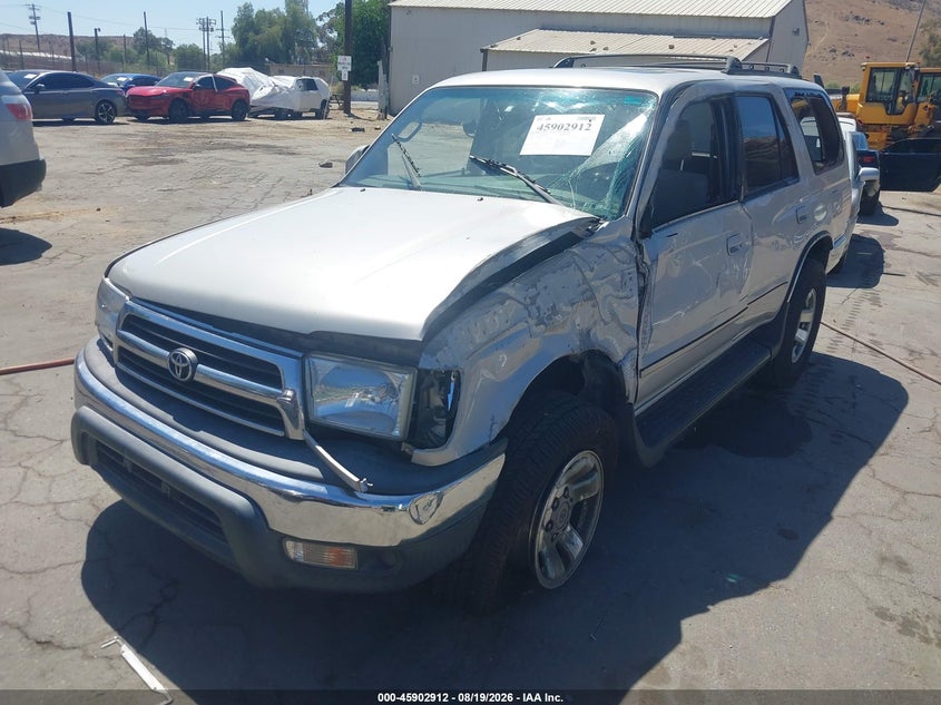 2000 Toyota 4Runner, Normal Wear & Tear, IAAI, VIN JT3GN86RXY0163131 — photo 2