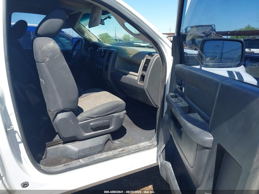 2012 RAM 1500 auction photo 5