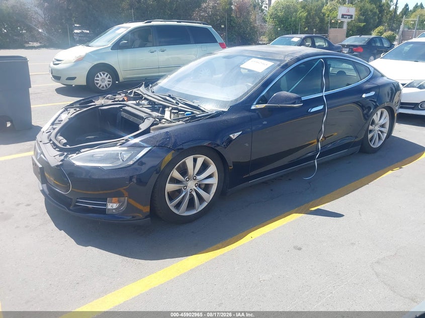 TESLA MODEL S 2013 VIN 5YJSA1CN4DFP20590