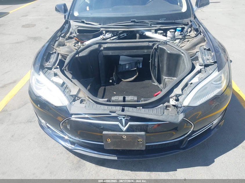 TESLA MODEL S 2013 VIN 5YJSA1CN4DFP20590