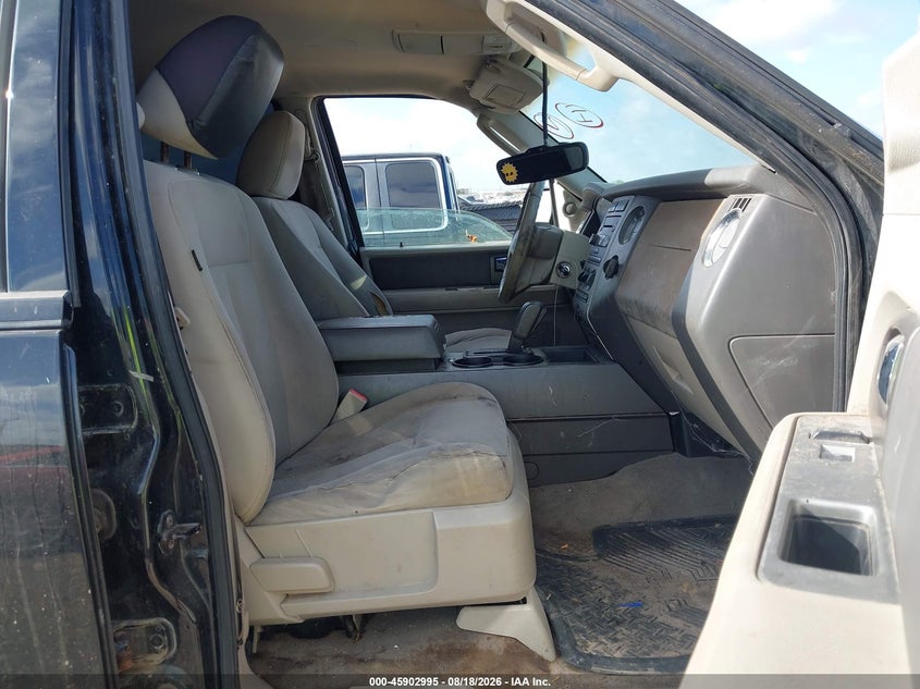 2011 FORD EXPEDITION auction photo 5