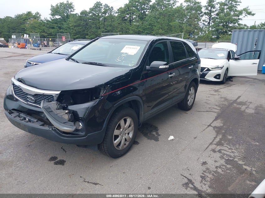 2013 Kia Sorento, Front End, IAAI, VIN 5XYKT4A11DG406237 — photo 2