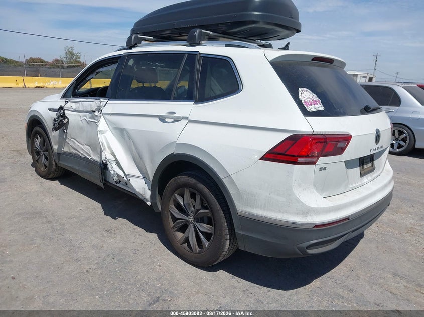 2022 VOLKSWAGEN TIGUAN auction photo 3