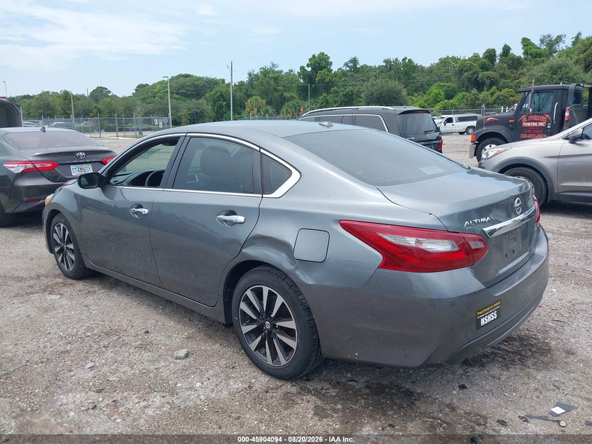 2018 NISSAN ALTIMA auction photo 3