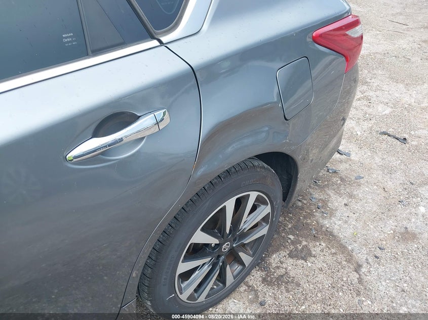 2018 NISSAN ALTIMA auction photo 6