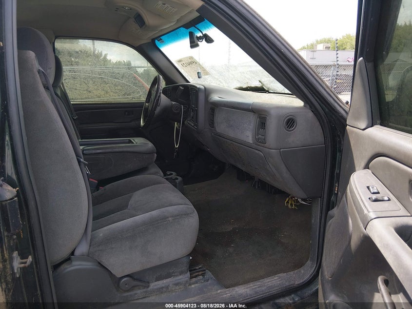 2005 GMC SIERRA 1500 auction photo 5
