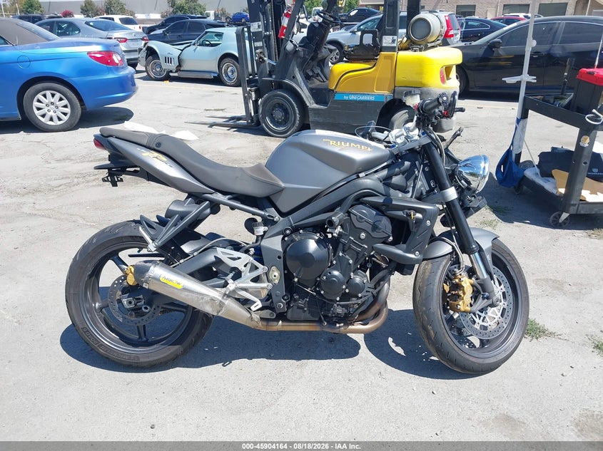 TRIUMPH STREET TRIPLE 2009