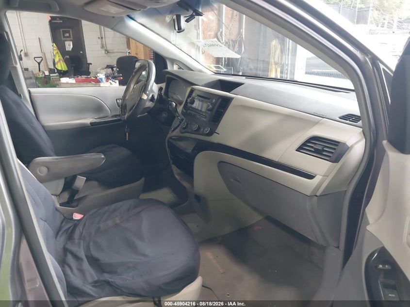 2011 TOYOTA SIENNA VAN 3.5L V-6 DOHC, VVT, 265HP