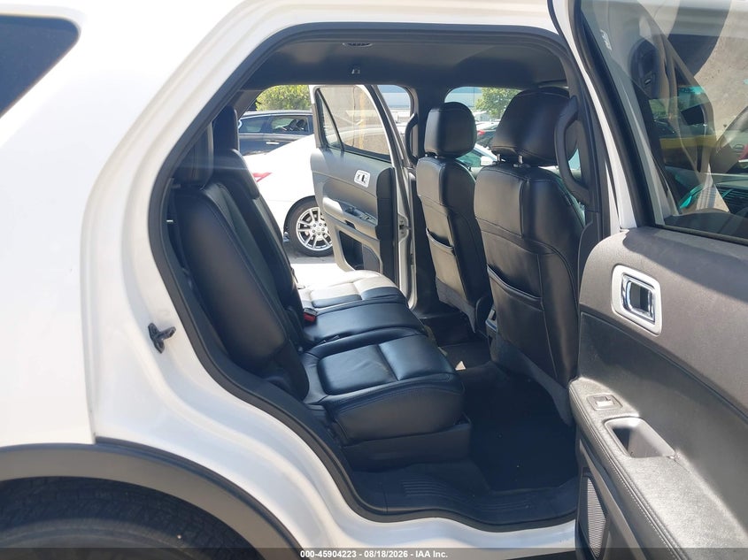 2015 FORD EXPLORER auction photo 8