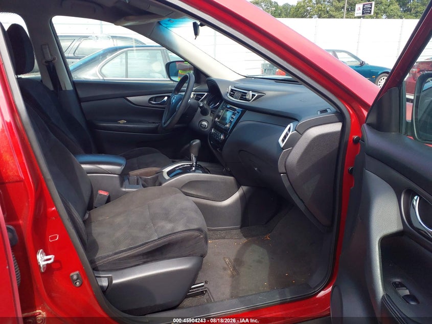2016 NISSAN ROGUE auction photo 5