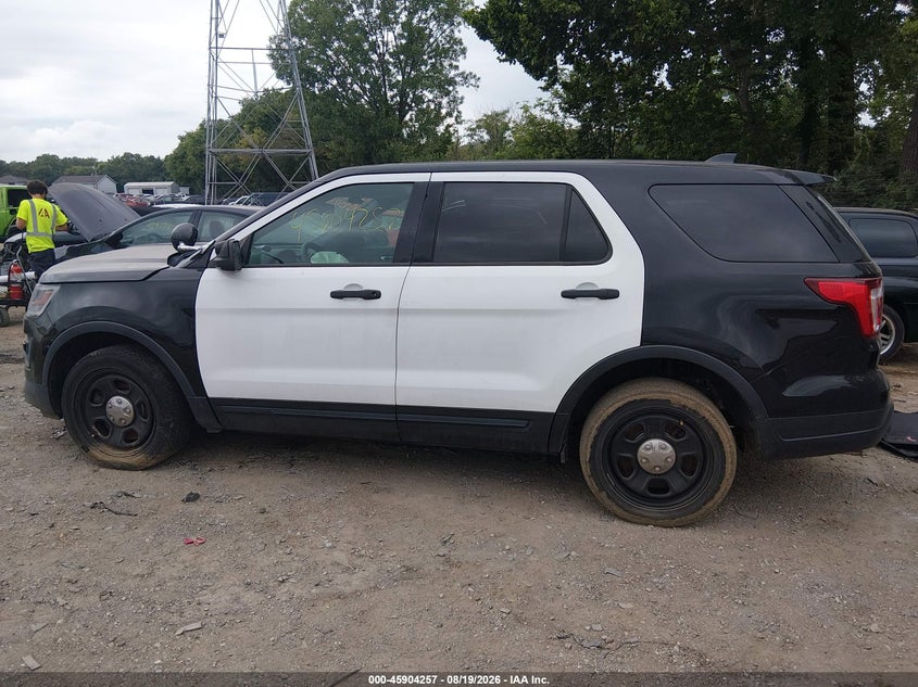 FORD POLICE INTERCEPTOR UTILITY 2018 VIN 1FM5K8AR0JGB59133
