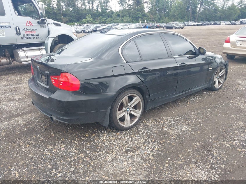 2011 BMW 335I auction photo 4