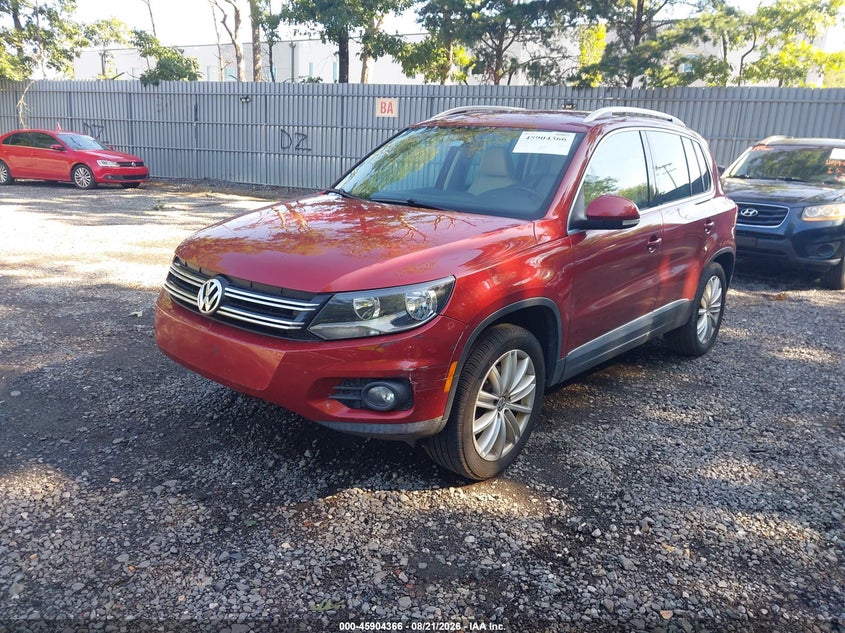2012 VOLKSWAGEN TIGUAN auction photo 2