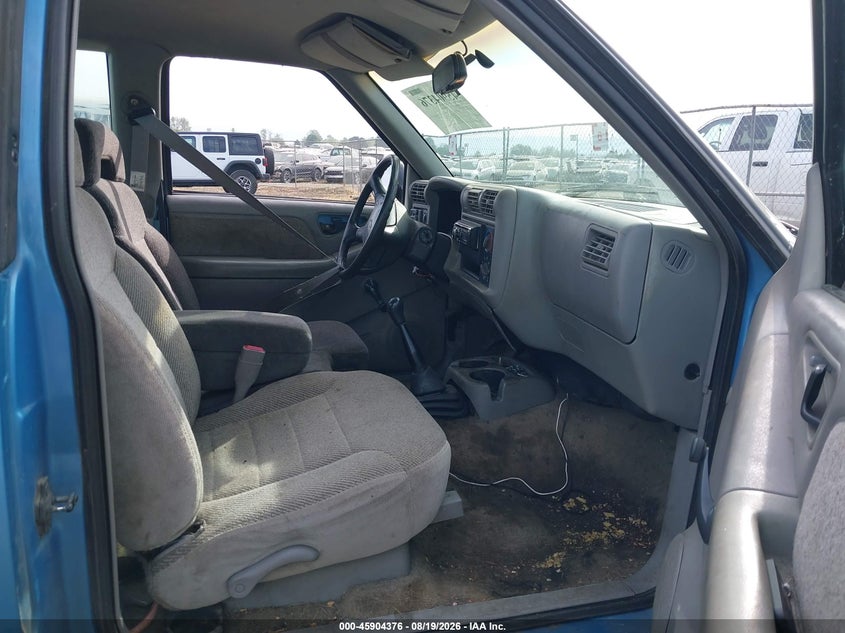1996 CHEVROLET S TRUCK auction photo 5