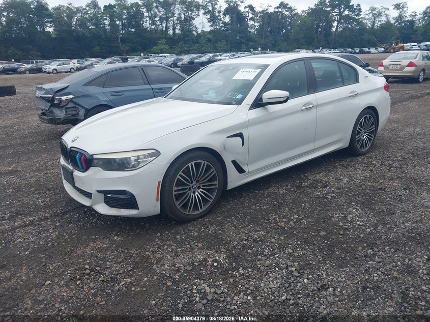 2018 BMW 5er, Normal Wear & Tear, IAAI, VIN WBAJB1C51JB084103 — photo 2
