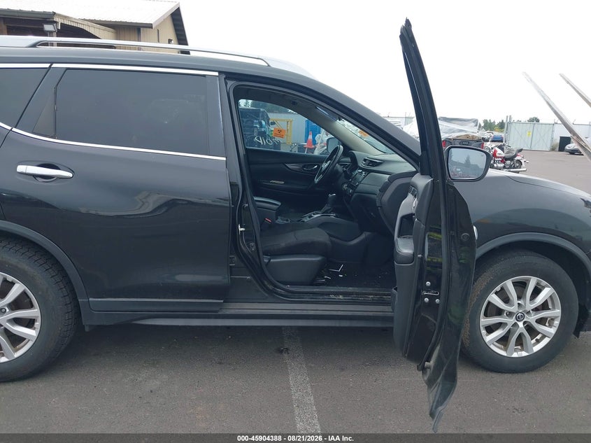 2019 NISSAN ROGUE auction photo 5