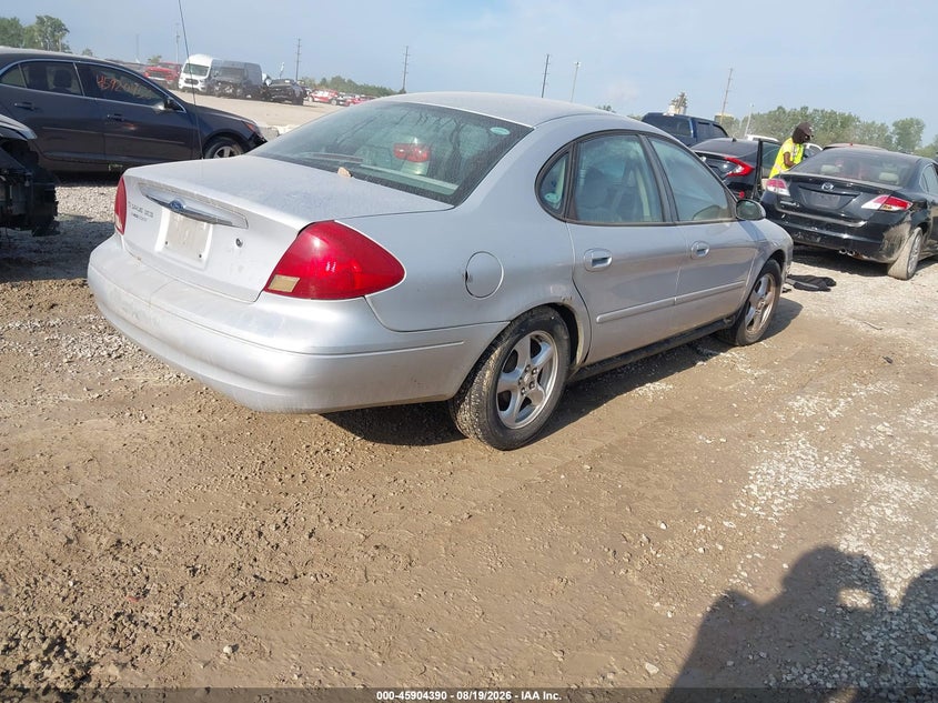 2003 FORD TAURUS auction photo 4
