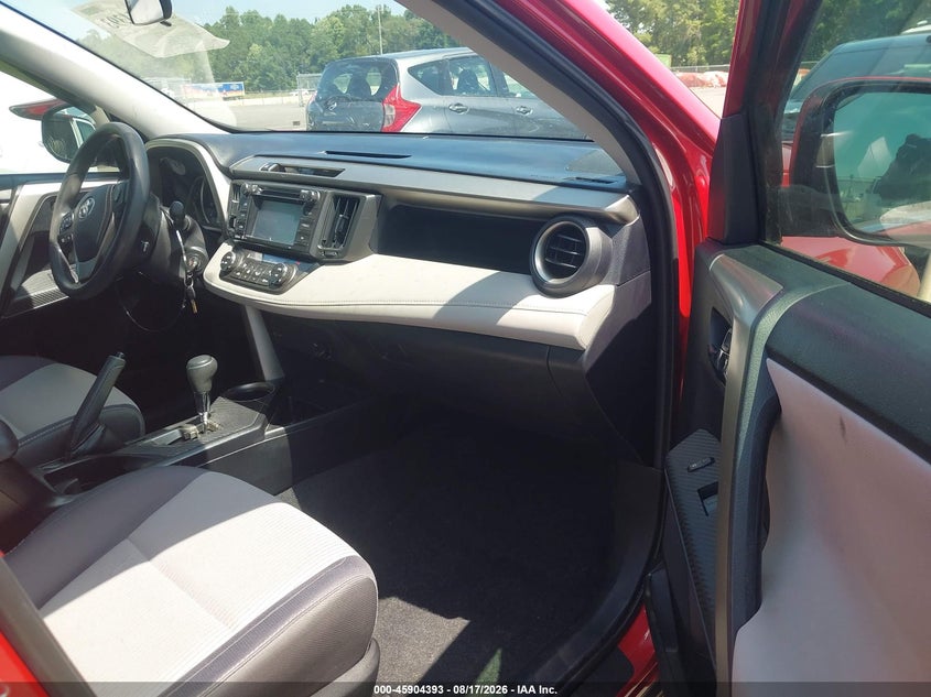 2015 TOYOTA RAV4 auction photo 5