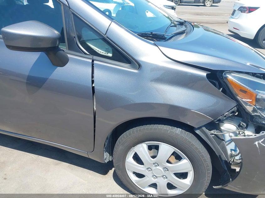 NISSAN VERSA NOTE 2019 VIN 3N1CE2CP4KL360576