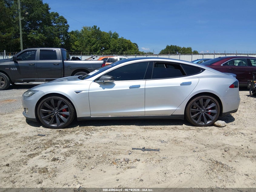 TESLA MODEL S 2015 VIN 5YJSA1H24FFP74957