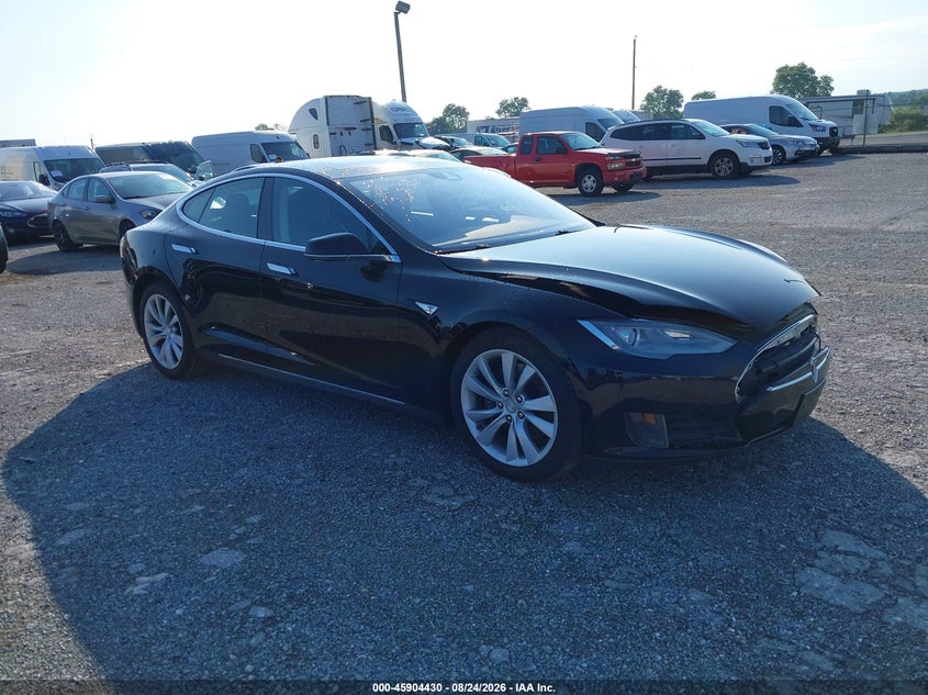 Vin: 5yjsa1e2xff111879, lot: 46403498, tesla model s 70d/85d/p85d 2015 img_1