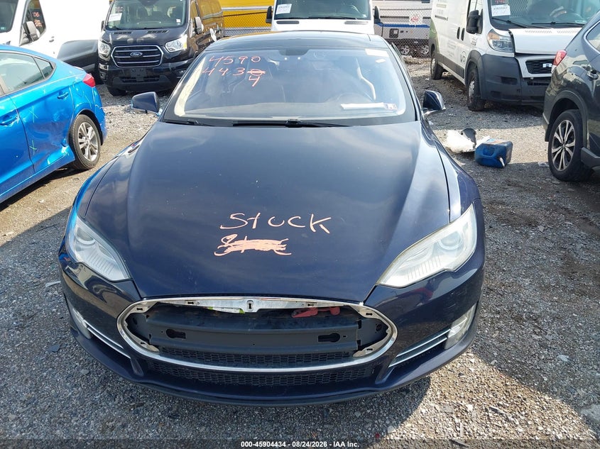 TESLA MODEL S 2014 VIN 5YJSA1H18EFP33320