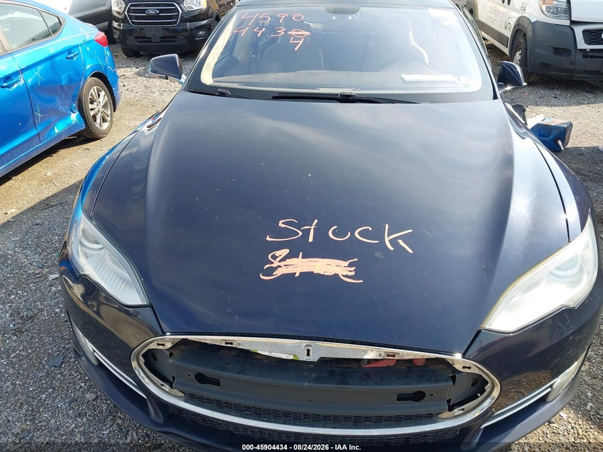 TESLA MODEL S 2014 VIN 5YJSA1H18EFP33320