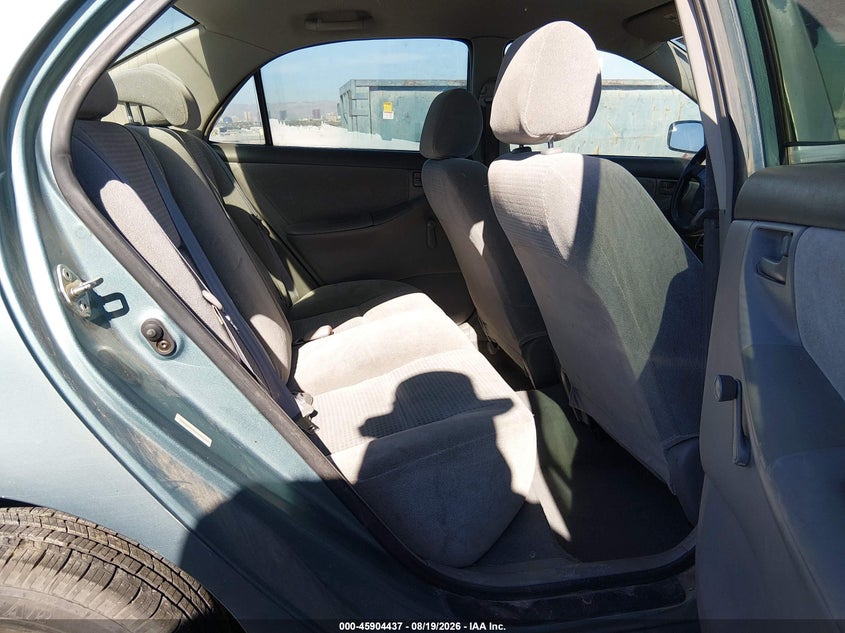 2005 TOYOTA COROLLA auction photo 8