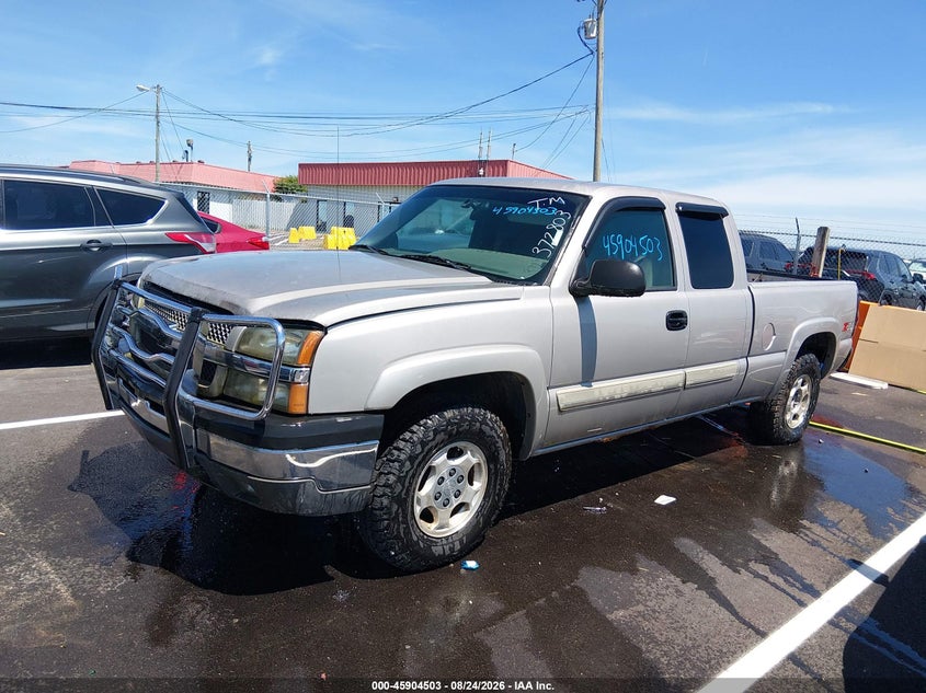 2004 CHEVROLET SILVERADO 1500 auction photo 2