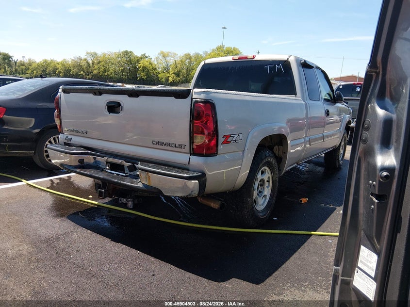 2004 CHEVROLET SILVERADO 1500 auction photo 4