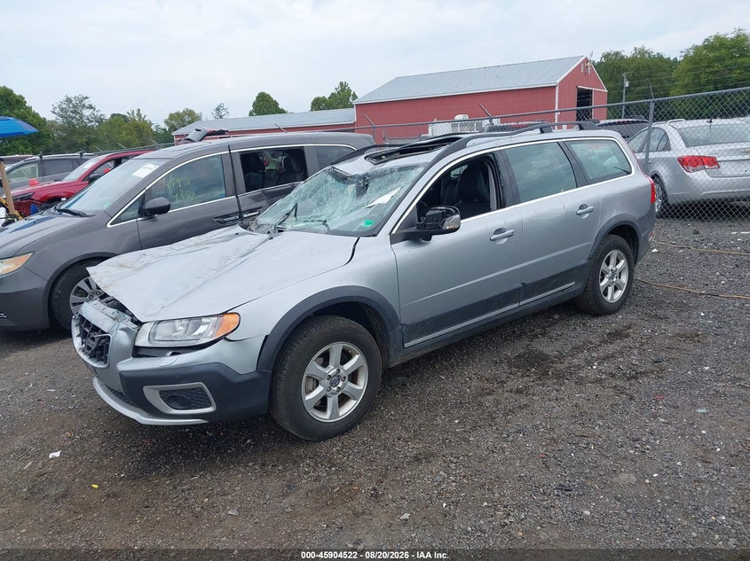 2010 Volvo XC70, Storm Damage, IAAI, VIN YV4960BZ3A1089363 — photo 2