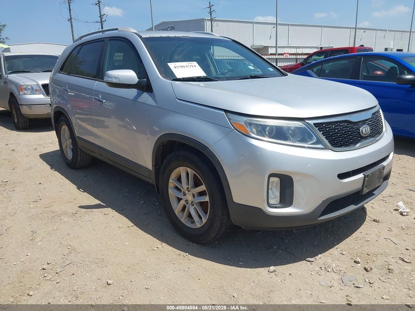 2014 KIA SORENTO auction photo 1