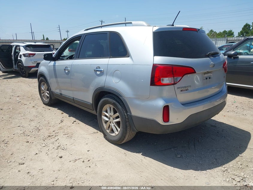 2014 KIA SORENTO auction photo 3