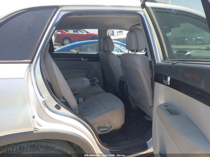 2014 KIA SORENTO auction photo 8