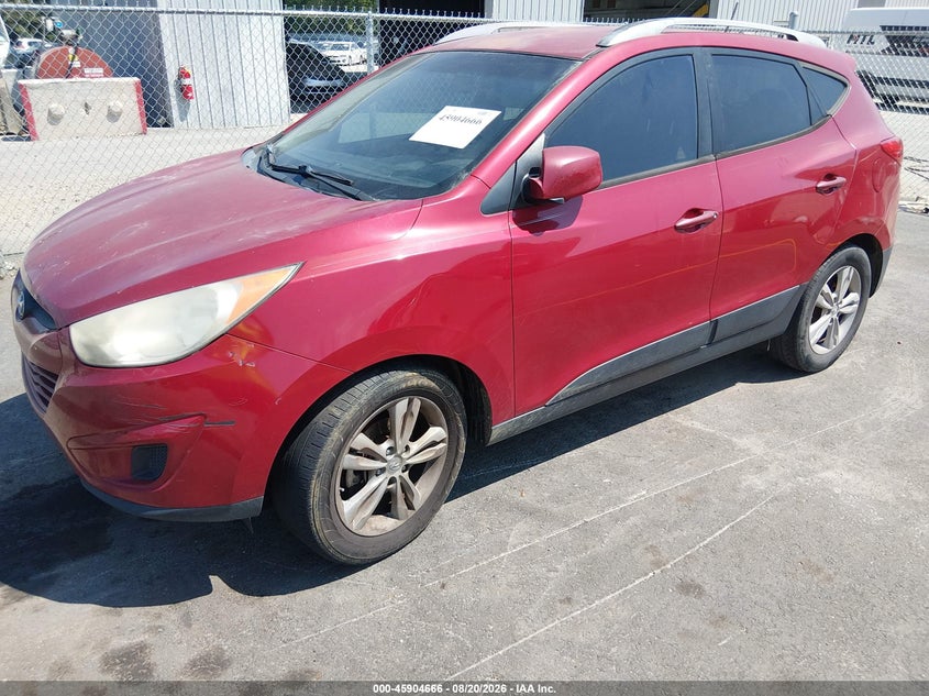 2011 HYUNDAI TUCSON auction photo 2
