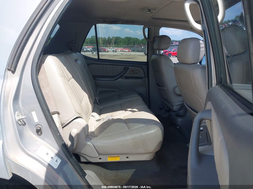 2001 TOYOTA SEQUOIA SPORT UTILITY VEHICLE 4.7L V-8 DOHC, 240HP