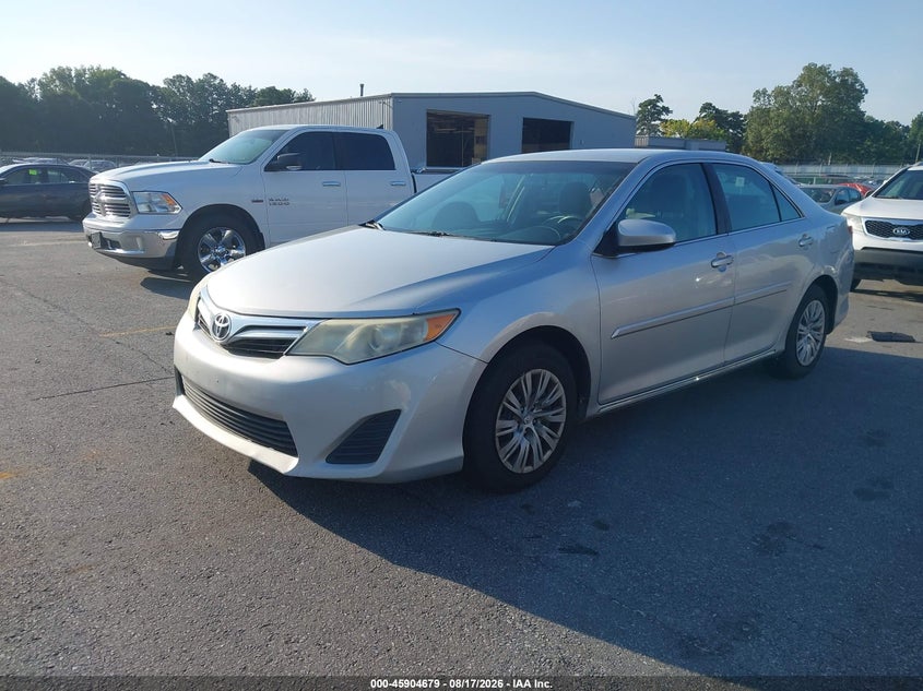 2014 TOYOTA CAMRY auction photo 2