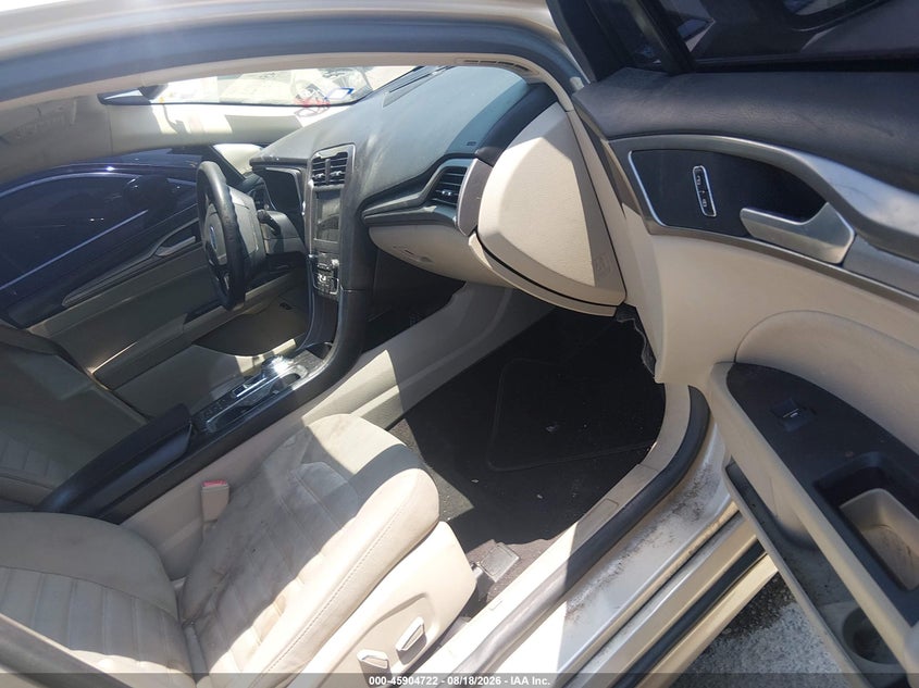 2019 FORD FUSION HYBRID auction photo 5