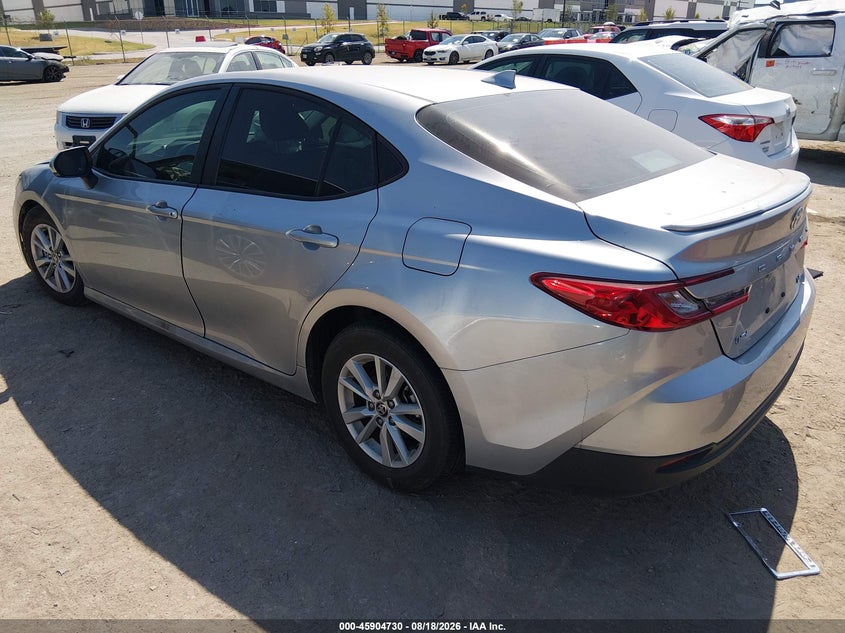 TOYOTA CAMRY - zdjęcie 3