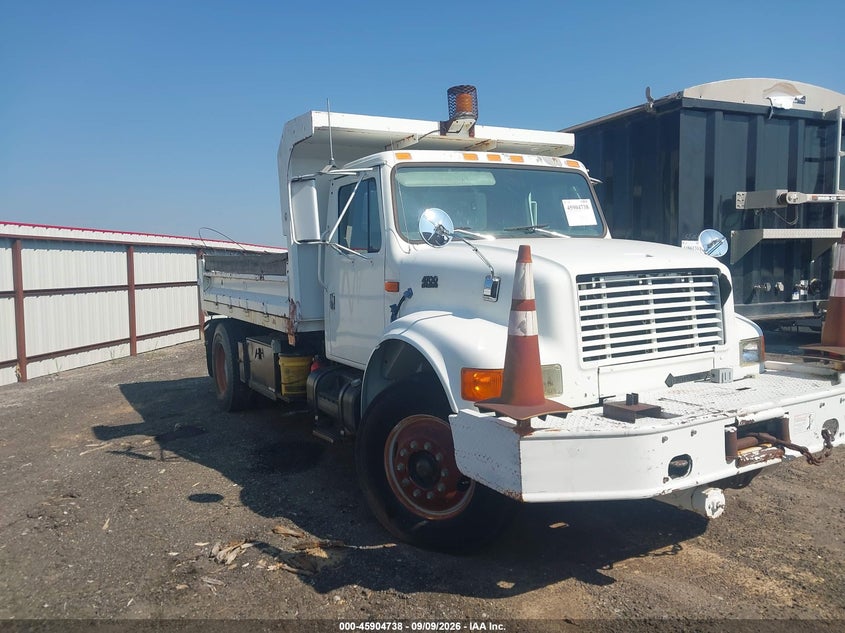 1995 INTERNATIONAL 4000 auction photo 1