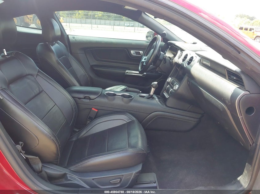 2021 FORD MUSTANG auction photo 5