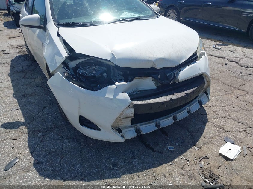 TOYOTA COROLLA - zdjęcie 6