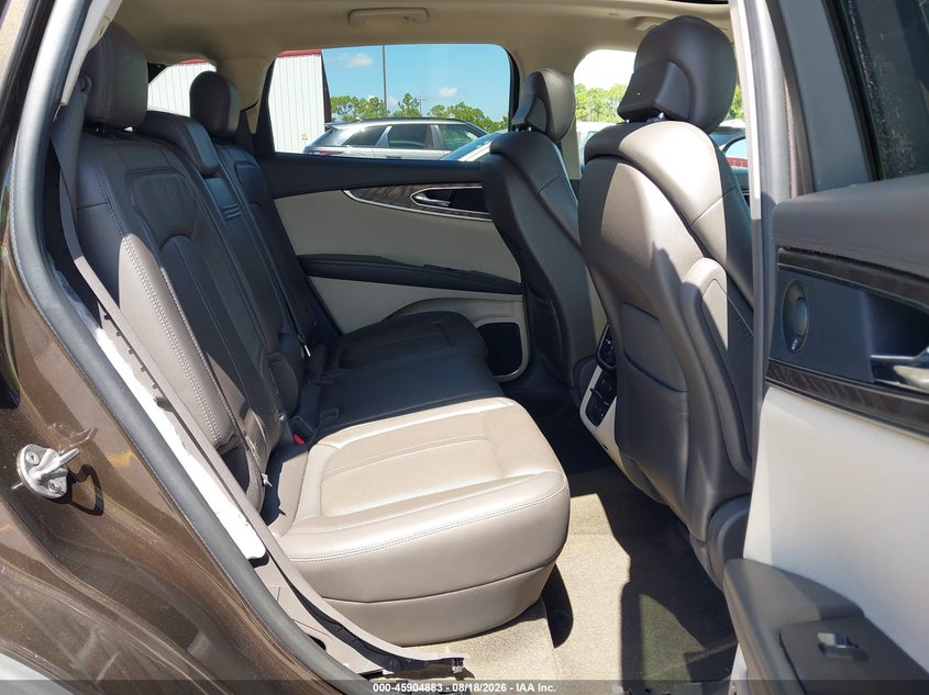 2019 LINCOLN NAUTILUS auction photo 8