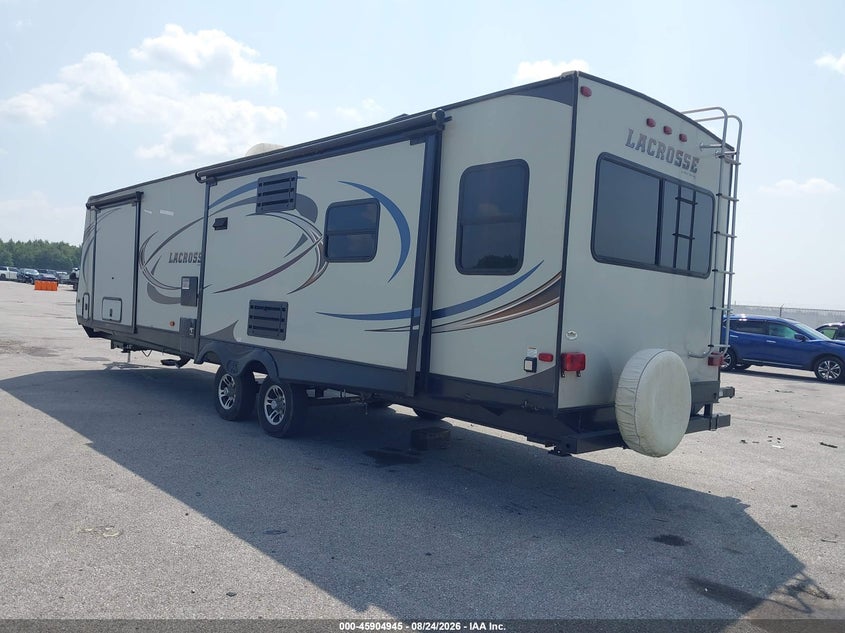 2015 LACROSSE BY FOREST R LUXURY LITE SERIES M auction photo 3