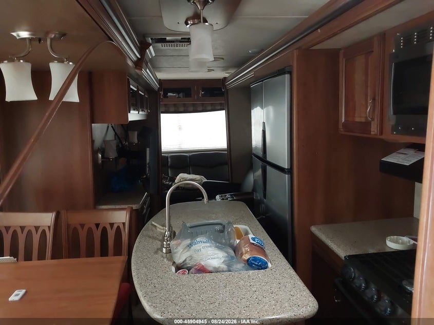 2015 LACROSSE BY FOREST R LUXURY LITE SERIES M auction photo 5
