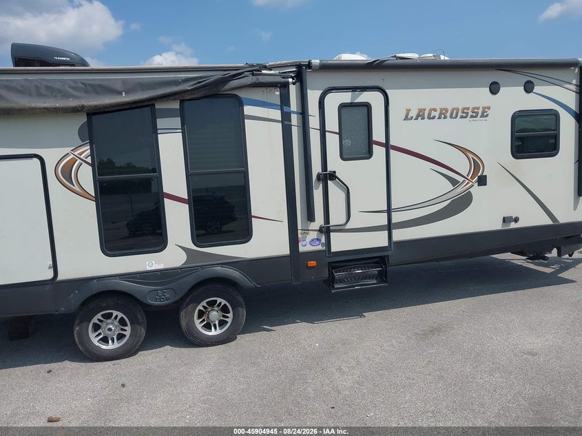 2015 LACROSSE BY FOREST R LUXURY LITE SERIES M auction photo 6
