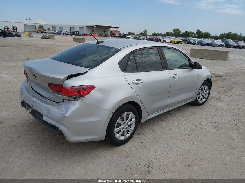 2018 KIA RIO auction photo 4
