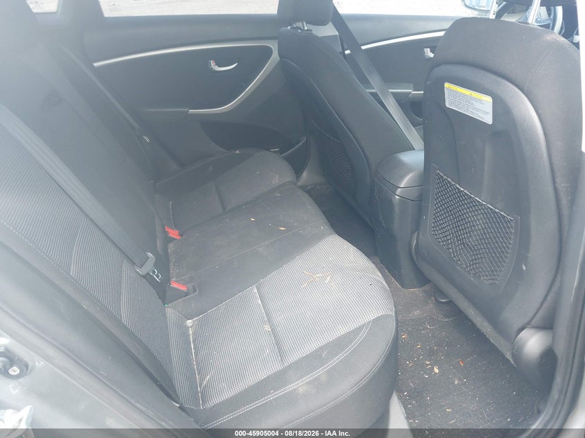 2016 HYUNDAI ELANTRA GT auction photo 8