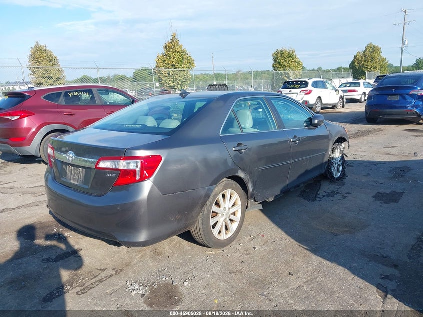 2014 TOYOTA CAMRY auction photo 4