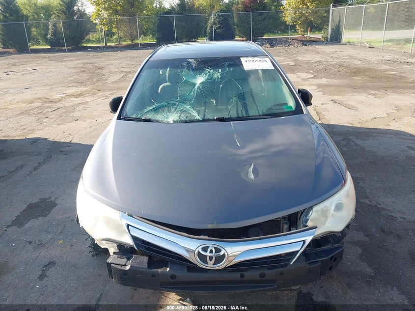 2014 TOYOTA CAMRY auction photo 6